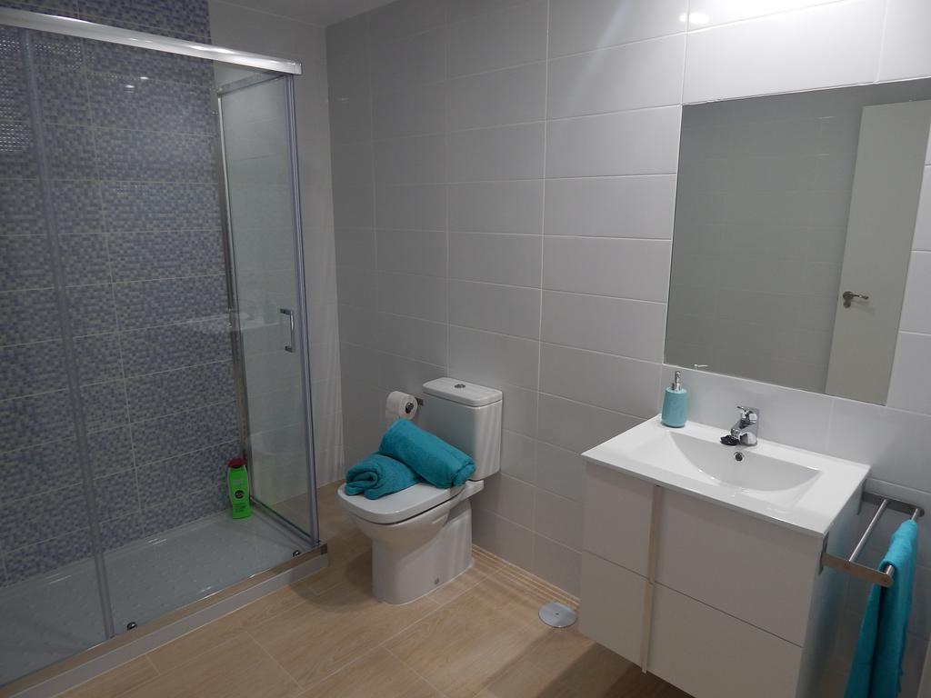 Apartamentos La Rosita Benidorm Szoba fotó